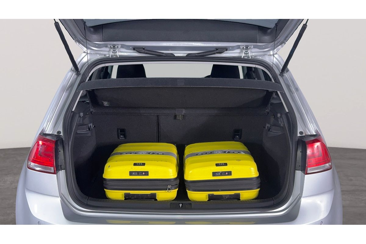 2016 Volkswagen Golf 92TSI Trendline 7