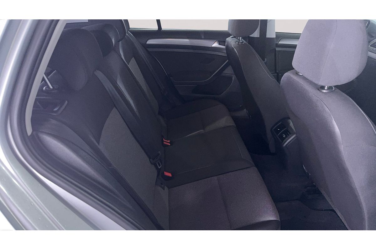 2016 Volkswagen Golf 92TSI Trendline 7