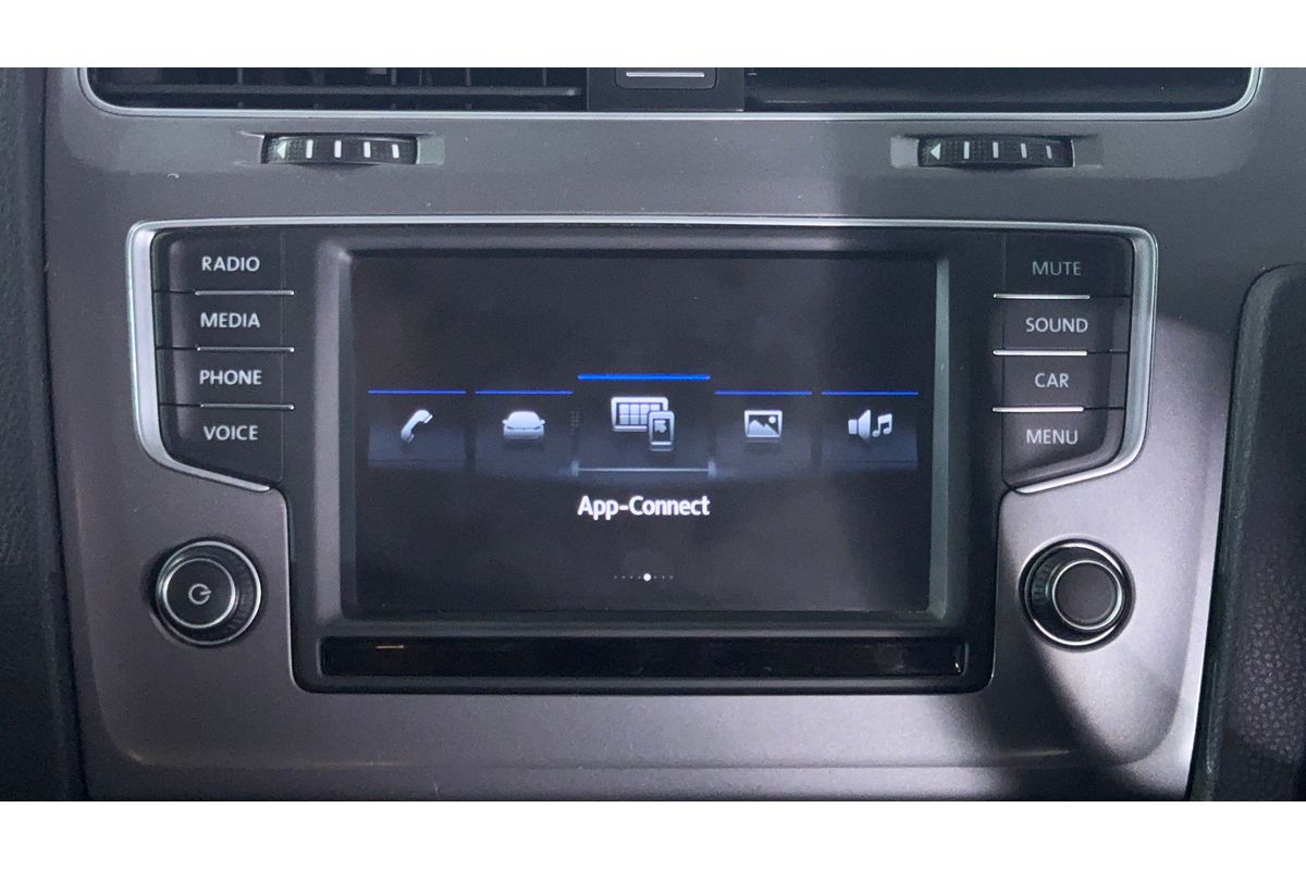 2016 Volkswagen Golf 92TSI Trendline 7