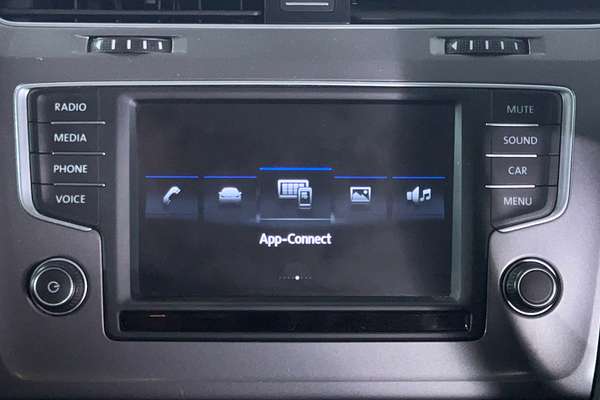 2016 Volkswagen Golf 92TSI Trendline 7