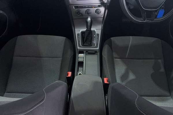 2016 Volkswagen Golf 92TSI Trendline 7
