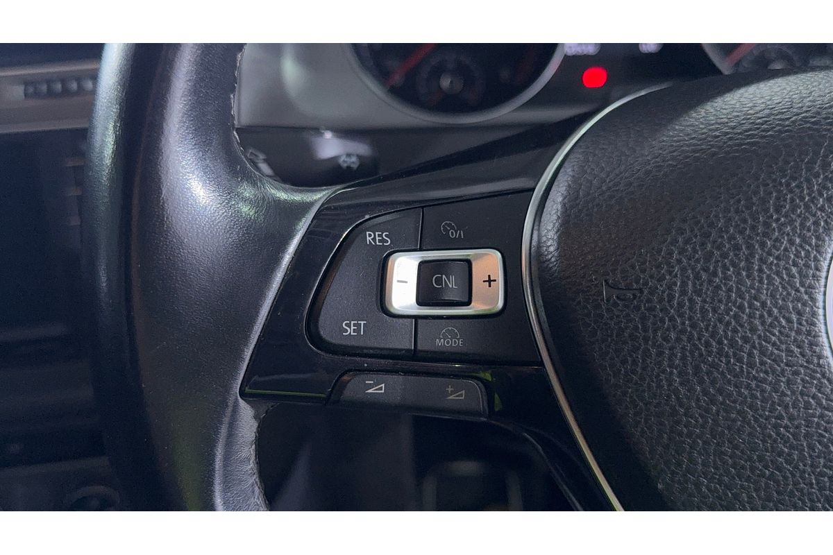 2016 Volkswagen Golf 92TSI Trendline 7