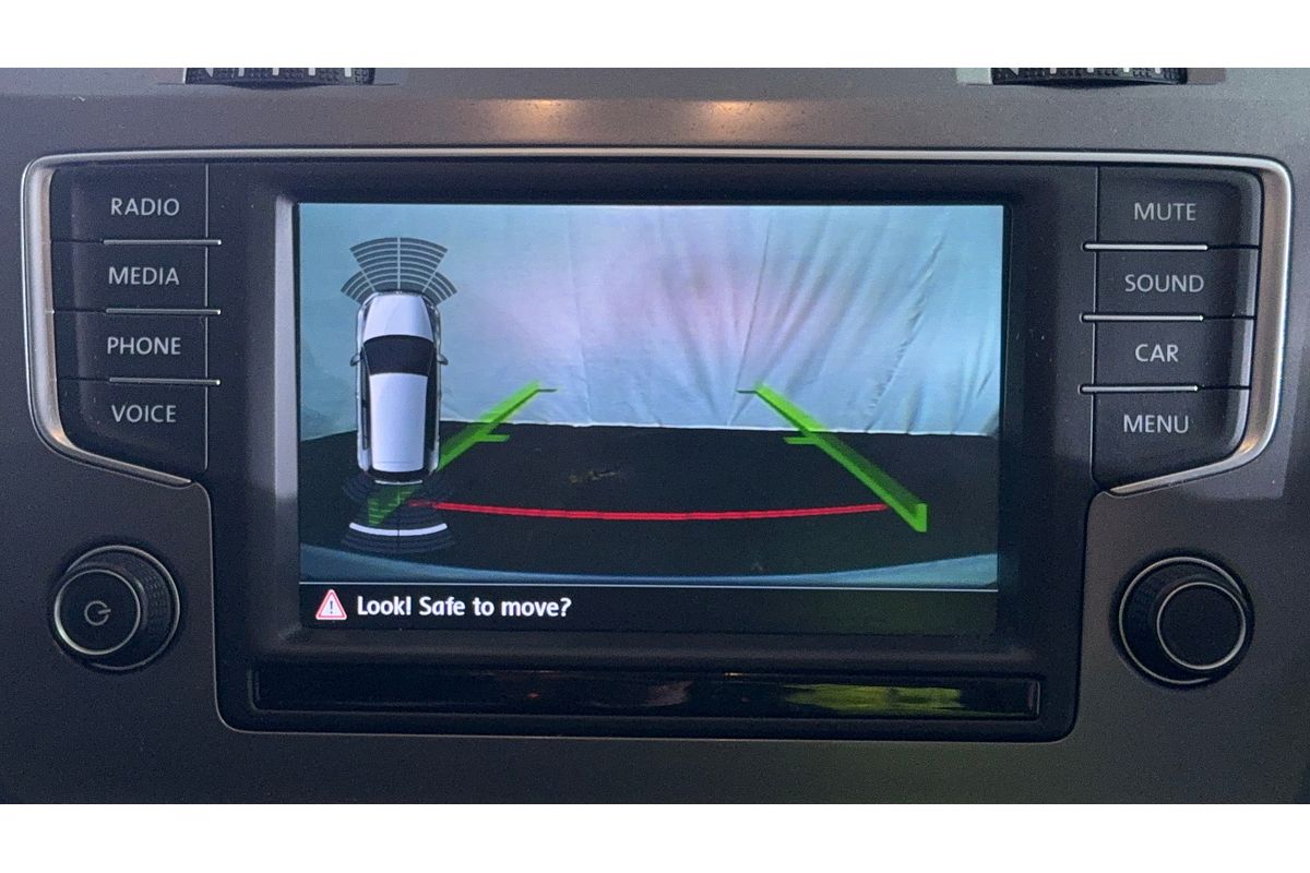 2016 Volkswagen Golf 92TSI Trendline 7