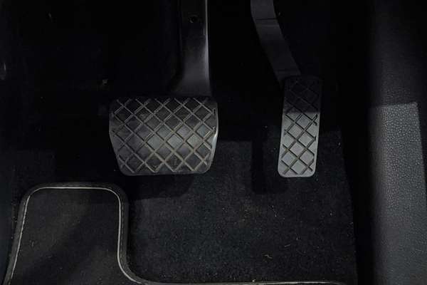 2016 Volkswagen Golf 92TSI Trendline 7