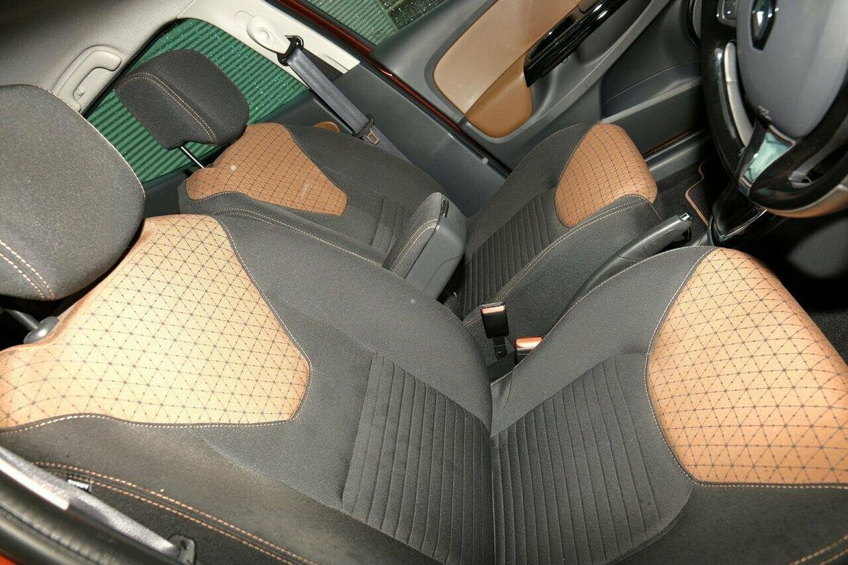 2014 Renault Clio Dynamique IV B98