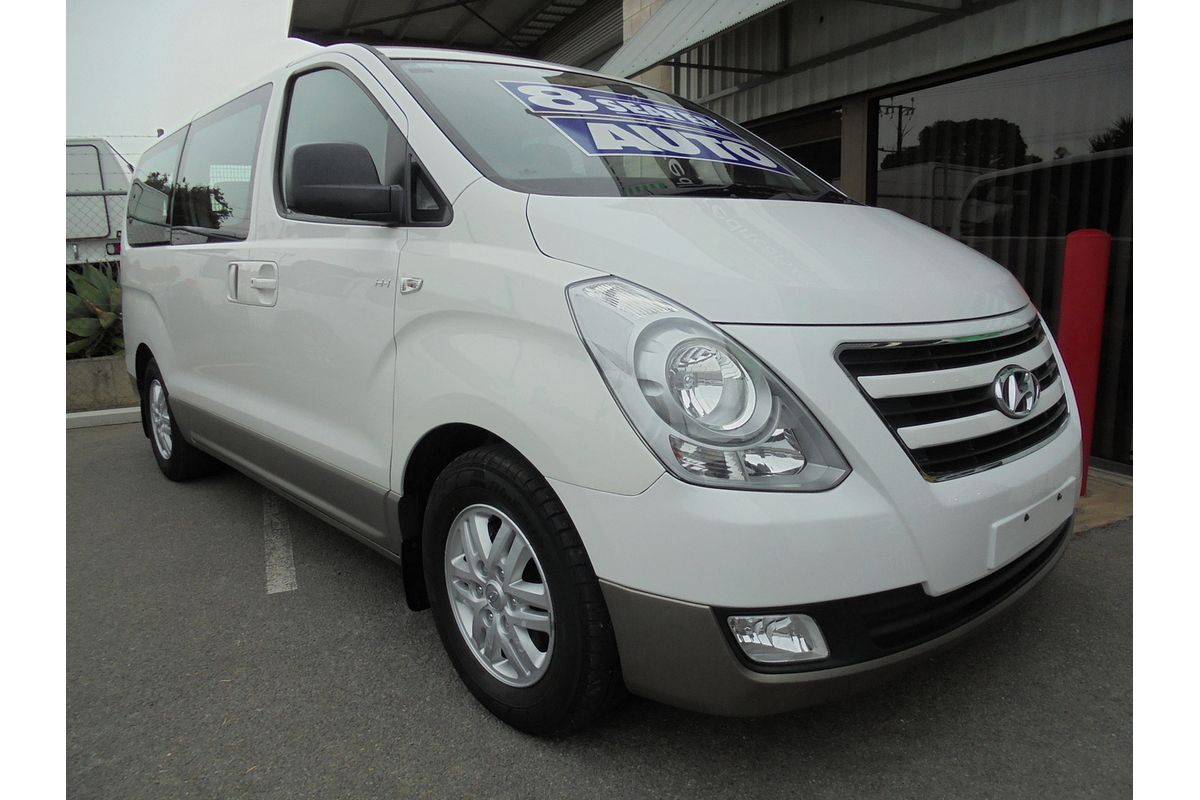 2017 Hyundai iMax TQ3-W Series II