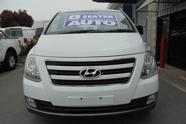 2017 Hyundai iMax TQ3-W Series II