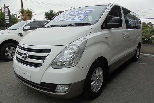 2017 Hyundai iMax TQ3-W Series II