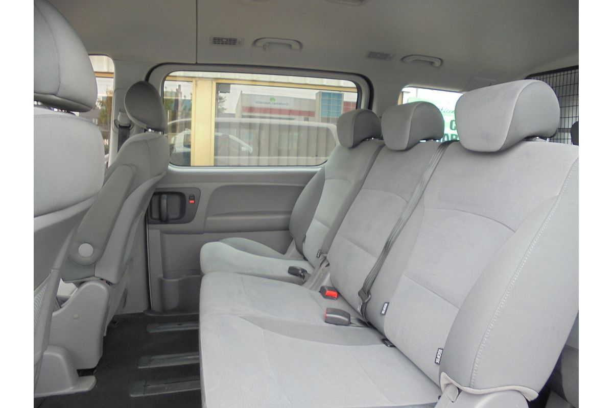 2017 Hyundai iMax TQ3-W Series II