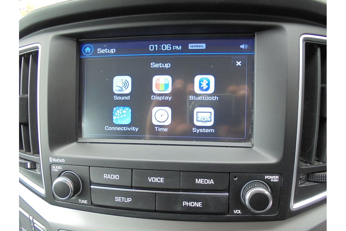 2017 Hyundai iMax TQ3-W Series II