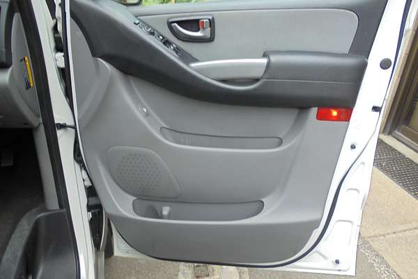 2017 Hyundai iMax TQ3-W Series II