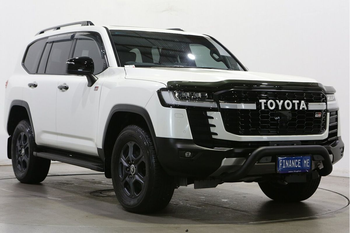 2024 Toyota Landcruiser GR Sport FJA300R