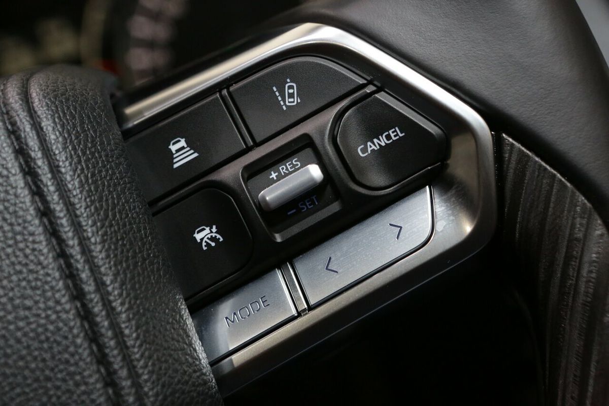 2024 Toyota Landcruiser GR Sport FJA300R