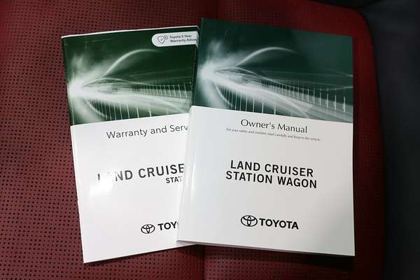 2024 Toyota Landcruiser GR Sport FJA300R