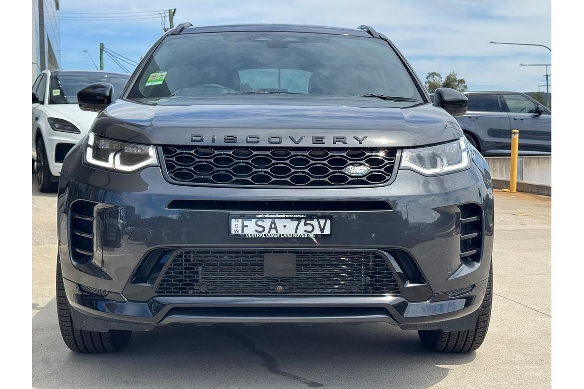 2025 Land Rover Discovery Sport P300e Dynamic SE L550