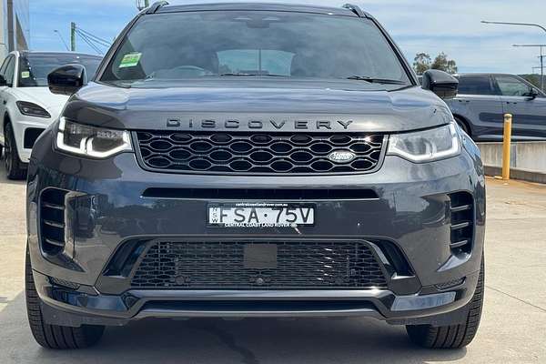 2025 Land Rover Discovery Sport P300e Dynamic SE L550