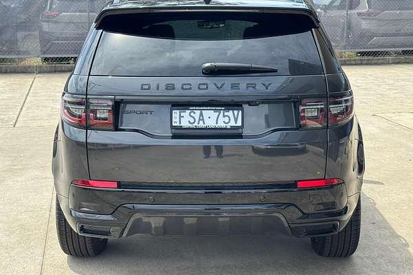 2025 Land Rover Discovery Sport P300e Dynamic SE L550