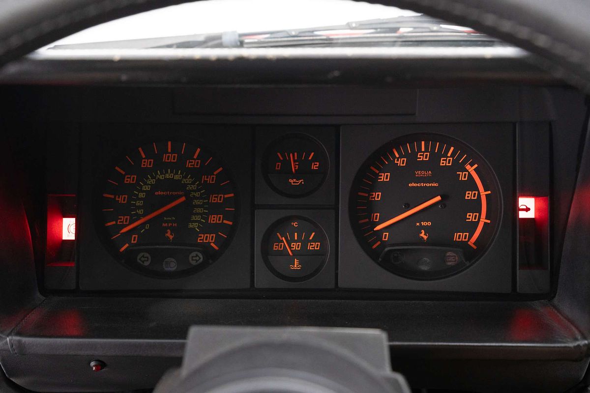 1988 Ferrari Mondial