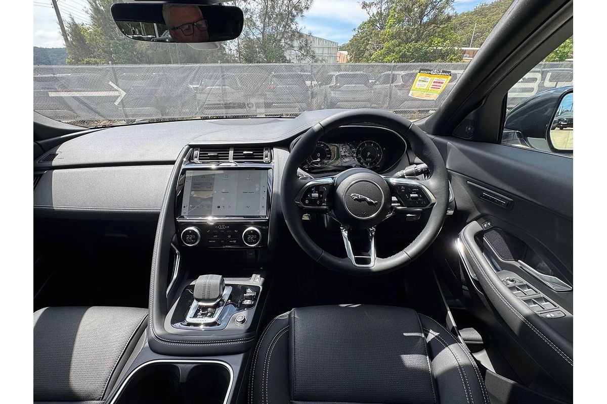 2024 Jaguar E-PACE P250 R-Dynamic SE X540