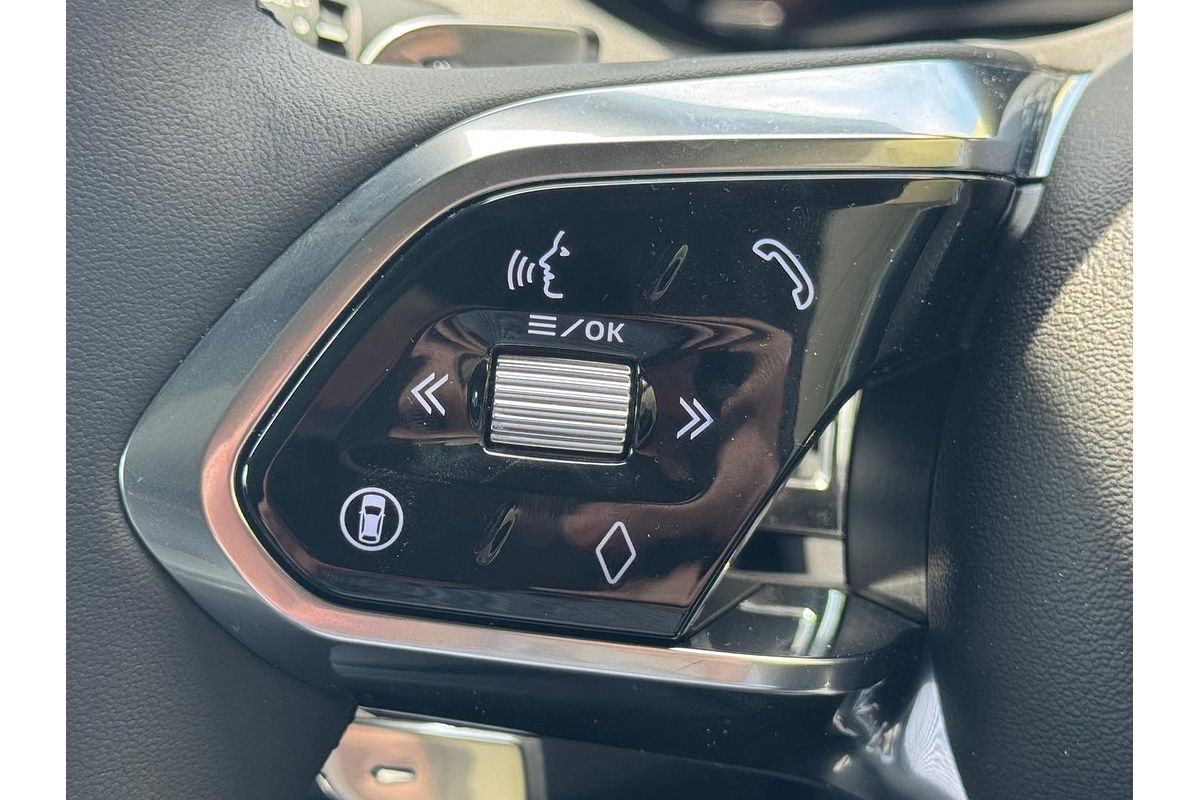 2024 Jaguar E-PACE P250 R-Dynamic SE X540