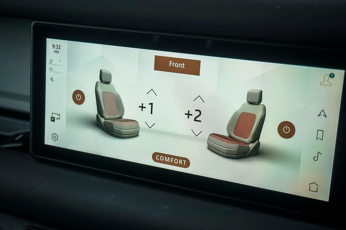 2020 Land Rover Defender 110 D240 First Edition L663