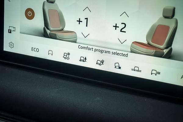 2020 Land Rover Defender 110 D240 First Edition L663