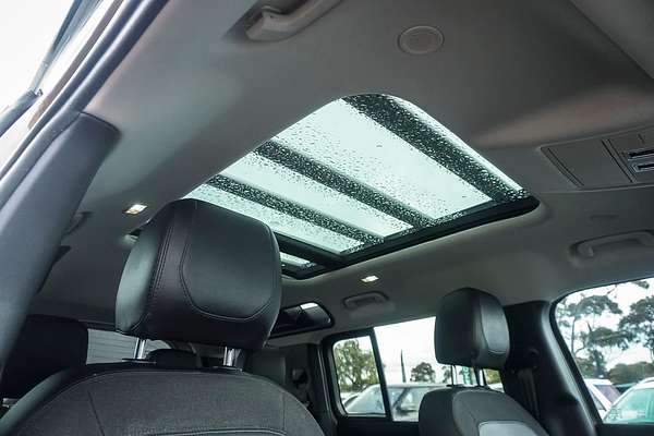 2020 Land Rover Defender 110 D240 First Edition L663