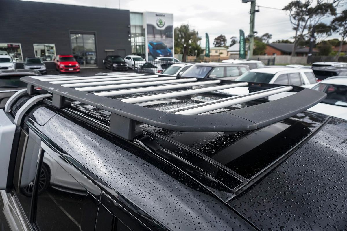 2020 Land Rover Defender 110 D240 First Edition L663