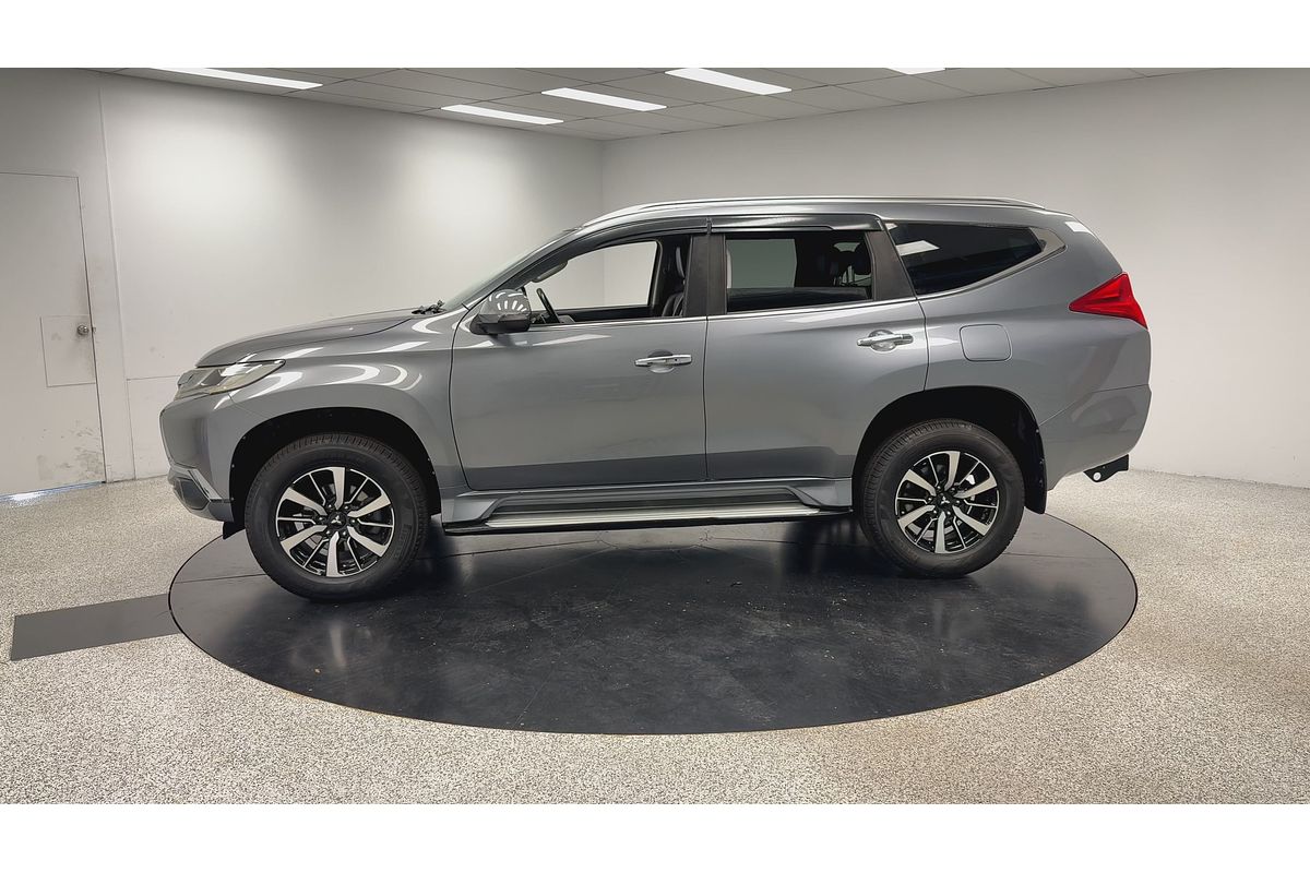 2017 Mitsubishi Pajero Sport GLS QE