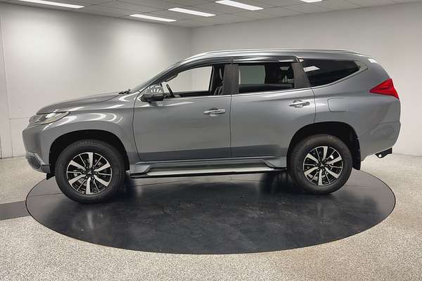 2017 Mitsubishi Pajero Sport GLS QE