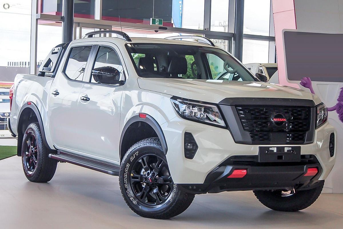 2025 Nissan Navara PRO-4X D23 4X4