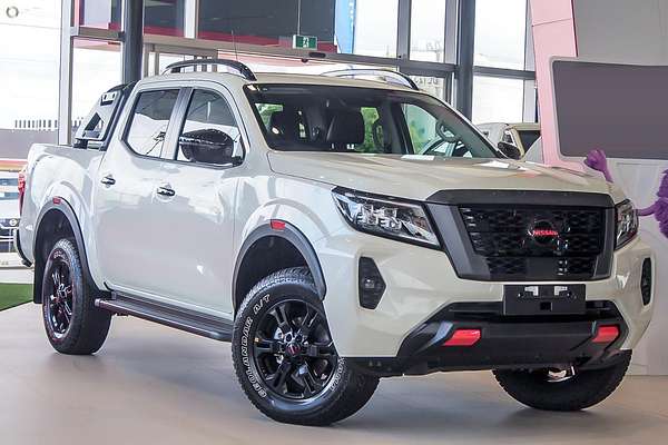 2025 Nissan Navara PRO-4X D23 4X4