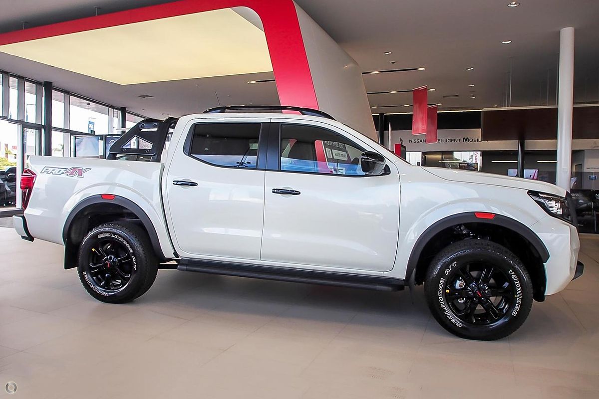 2025 Nissan Navara PRO-4X D23 4X4