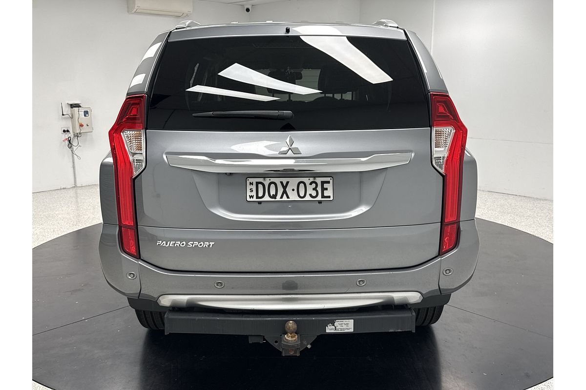 2017 Mitsubishi Pajero Sport GLS QE