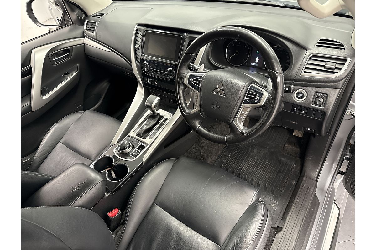 2017 Mitsubishi Pajero Sport GLS QE