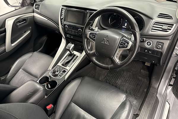 2017 Mitsubishi Pajero Sport GLS QE