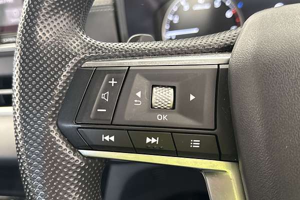 2023 Mitsubishi Outlander ES ZM