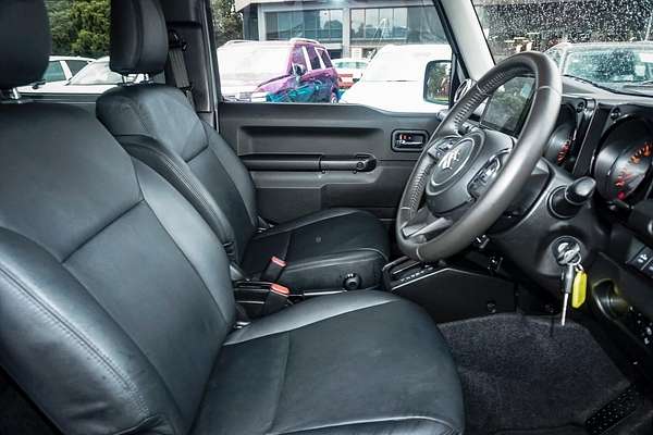 2022 Suzuki Jimny GJ