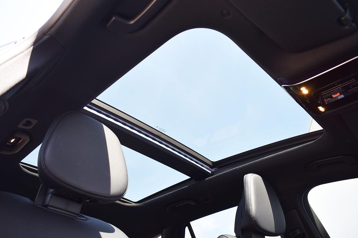 2023 Mercedes-Benz GLC-Class GLC300 X254