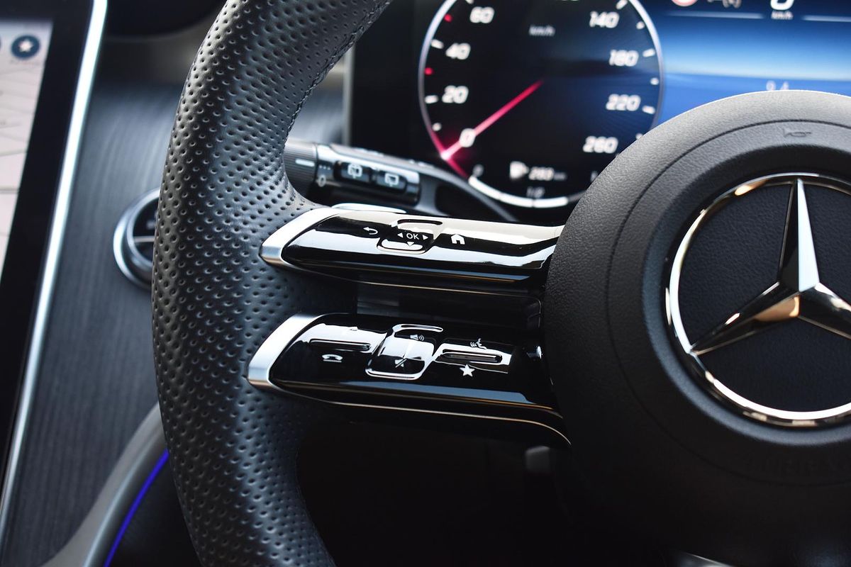 2023 Mercedes-Benz GLC-Class GLC300 X254