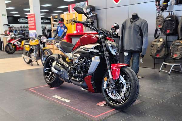 2026 Ducati XDIAVEL V4