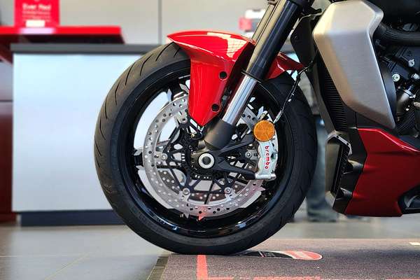 2026 Ducati XDIAVEL V4