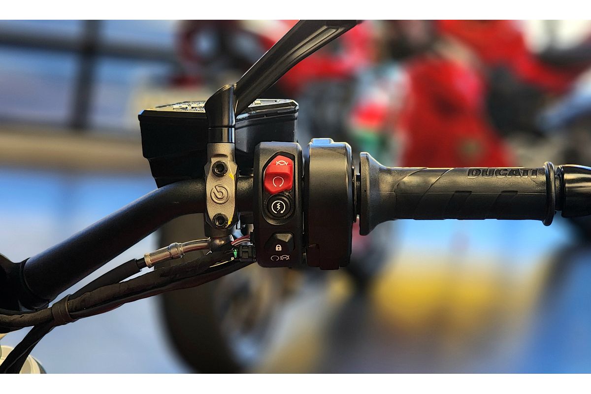 2026 Ducati XDIAVEL V4