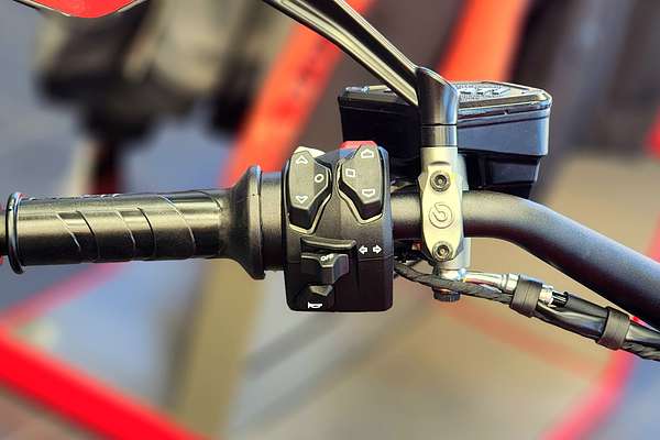 2026 Ducati XDIAVEL V4