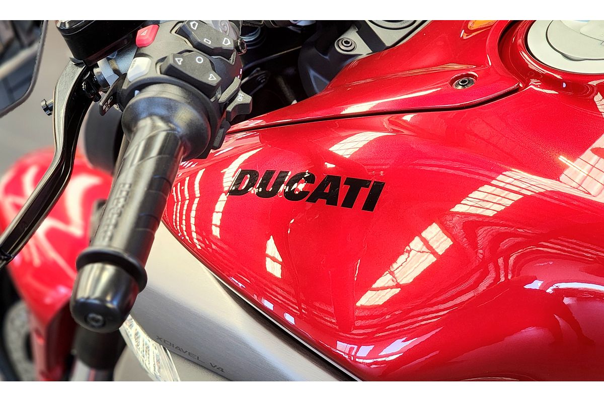 2026 Ducati XDIAVEL V4