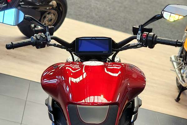 2026 Ducati XDIAVEL V4