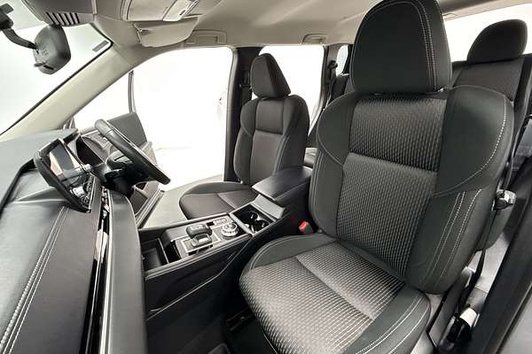 2022 Mitsubishi Outlander ES ZM