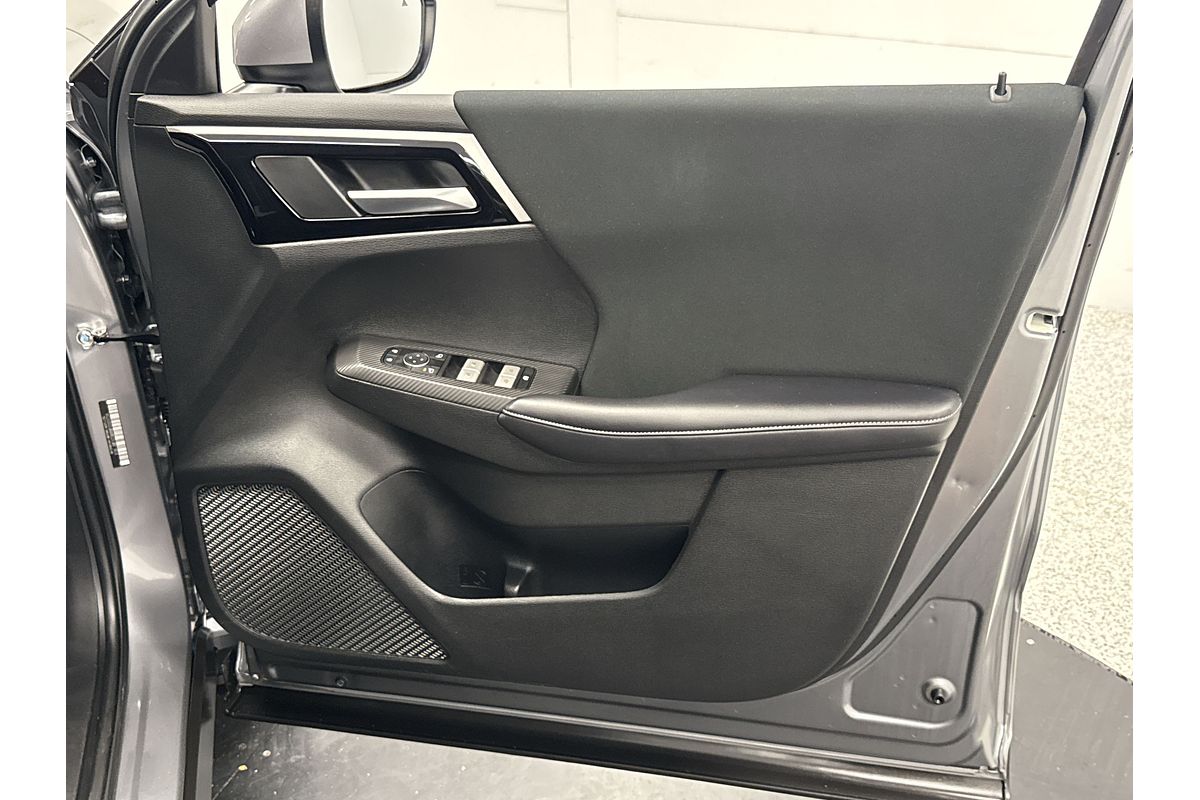 2022 Mitsubishi Outlander ES ZM