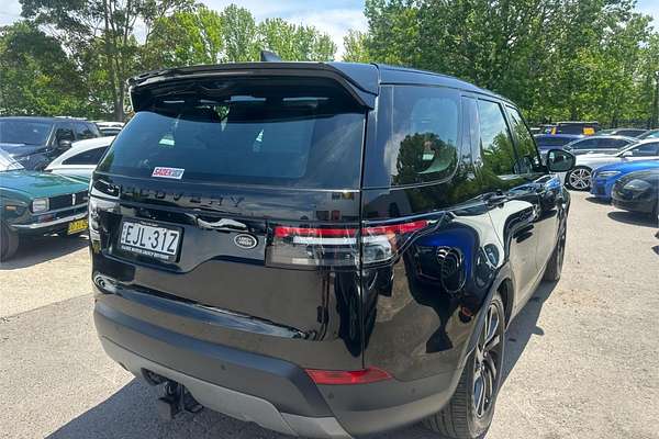 2020 Land Rover Discovery SD4 SE Series 5