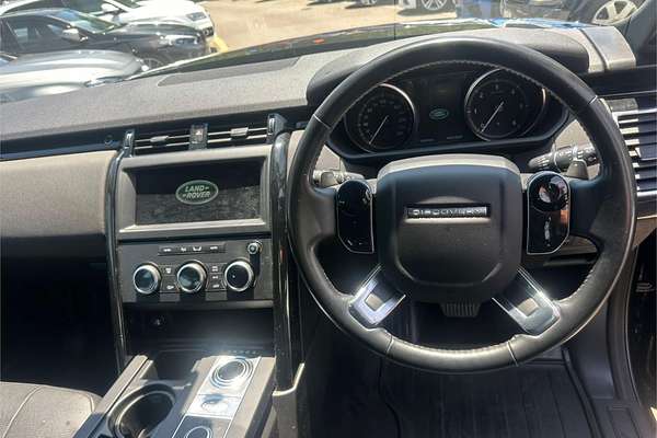 2020 Land Rover Discovery SD4 SE Series 5